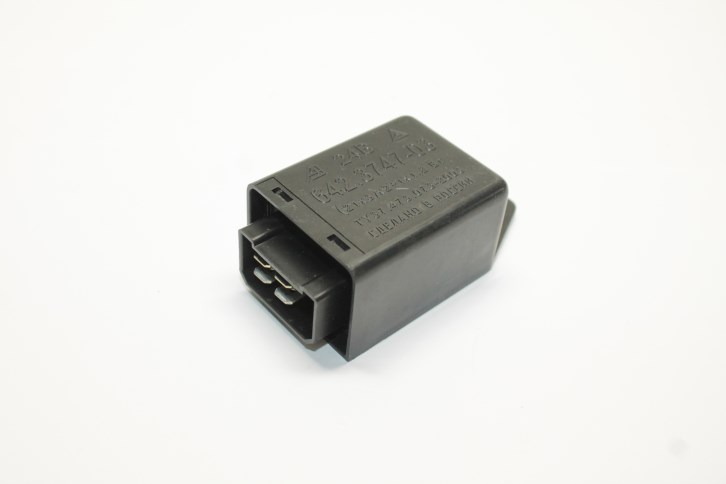 Реле поворота /Г-33104/ 24V