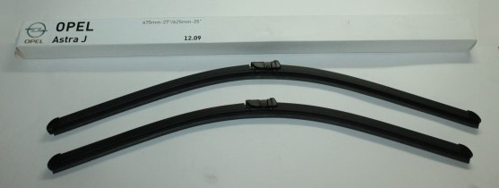 Щетка стеклоочистителя бескаркасная Opel Astra J 27  67,5 см+ 25  62,5 см