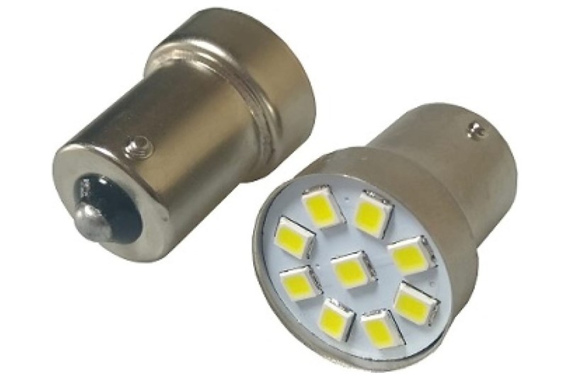 Лампа габарит. 24V R10W G18 9 SMD с цок. BA15s