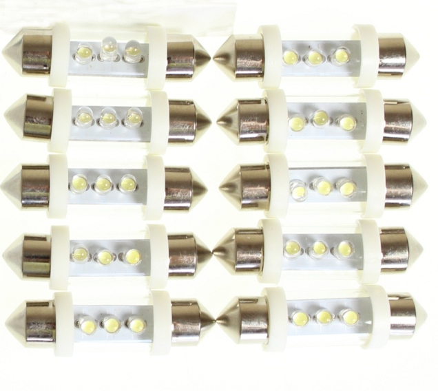 Лампа салонная 24V C5W T11 SV8.5 3 LED 36мм