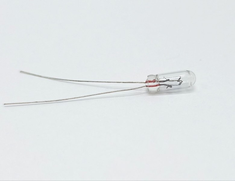 Лампа щитка пр. 12V T3 0.84W без цок. с усами
