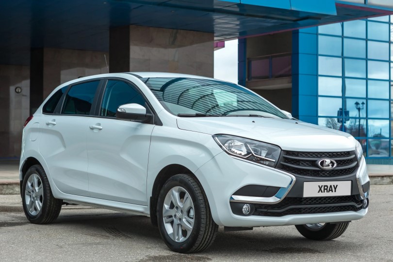 Стекло лобовое /Lada XRAY/ термальное