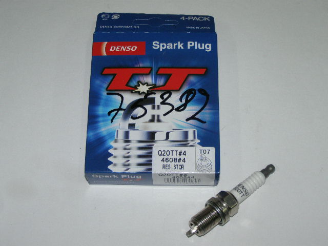 Свечи DENSO /Lada 16 кл./ Mercedes Benz E/C/S Nissan Sunny II (4608/T07) и.у.