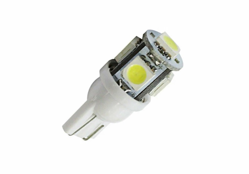 Лампа габарит. 12V W5W T10 5 SMD без цок. W2.1x9.5d