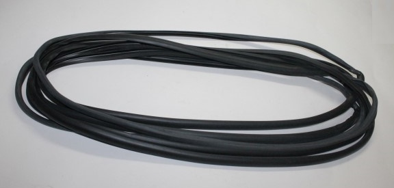 Уплотнитель лоб. стекла Daewoo Nexia