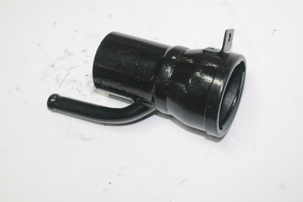 Горловина бензобака /Г-2705/ (автобус)