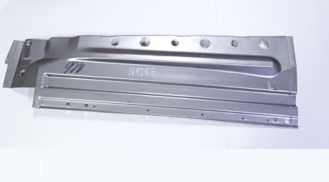 Усилитель задний панели /Г-2705/ лев. №10