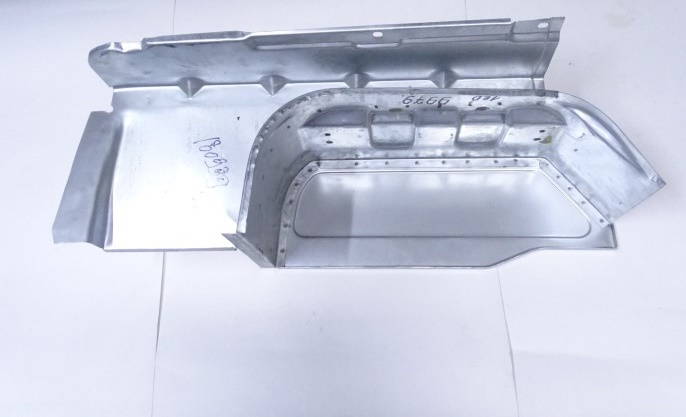 Подножка кабины /Г-3302/ лев. мет.