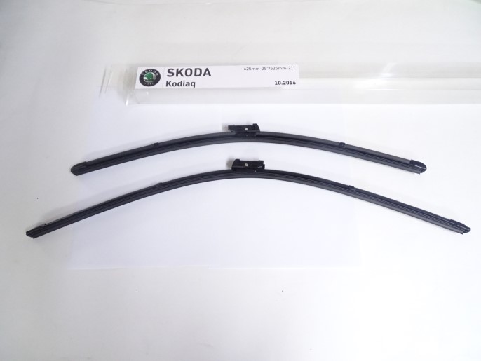 Щетка стеклоочистителя бескаркасная Skoda Kodiaq 25  62,5 см+ 21  52,5 см