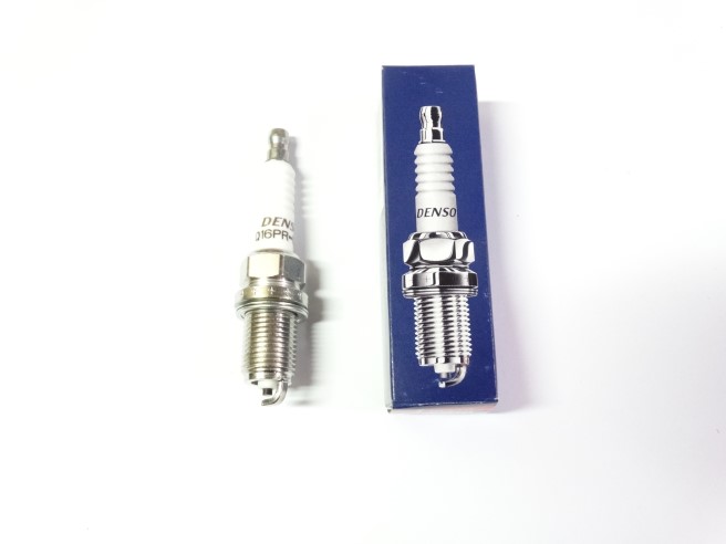 Свечи DENSO Г-2217, 2310, 2752, SsangYong Actyon I (05-), SsangYong Kyron (05-) и.у. (5016)