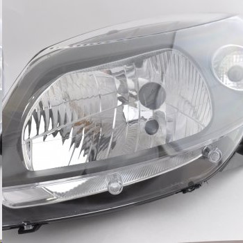 Фара Renault Sandero Stepway лев. c 2008-2014 г. /черная/