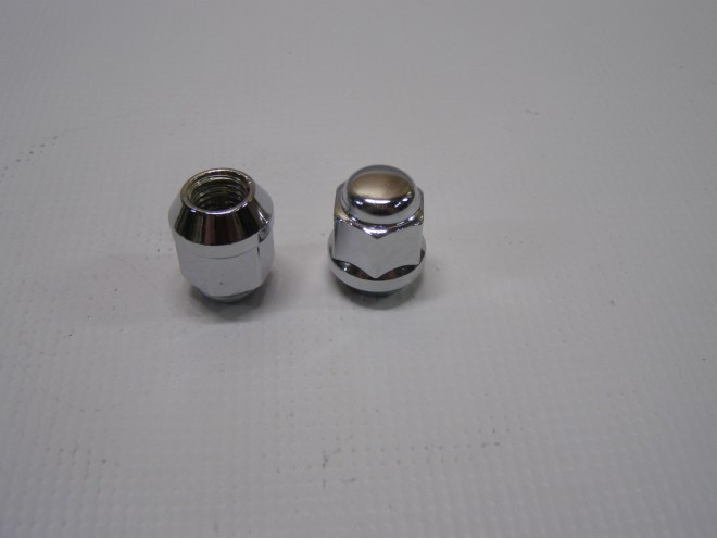 Гайка колеса М12*1,5 закрытая H27 S19