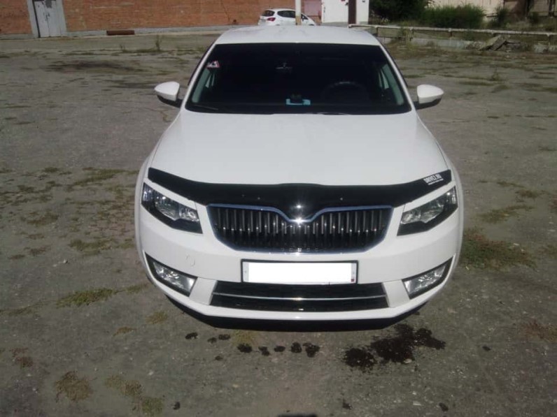Дефлектор капота Skoda Octavia A7 2013  г.в.