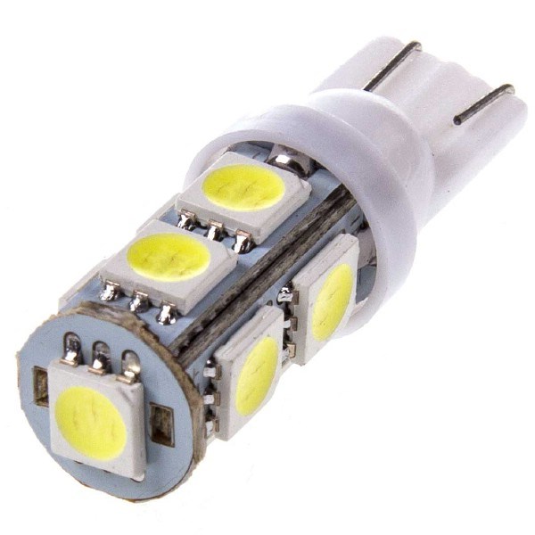 Лампа габарит. 24V W5W T10 9 SMD без цок. W2.1x9.5d (к-т из 2 шт)