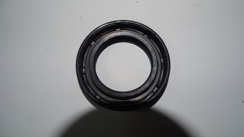 Сальник вала привода задн. моста раздатки /УАЗ 3163 Патриот/ (DYMOS)  42*65*12