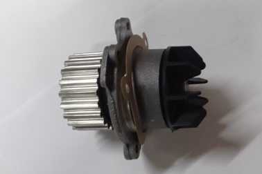 Помпа /2190 Гранта, Datsun/ пласт. крыл.