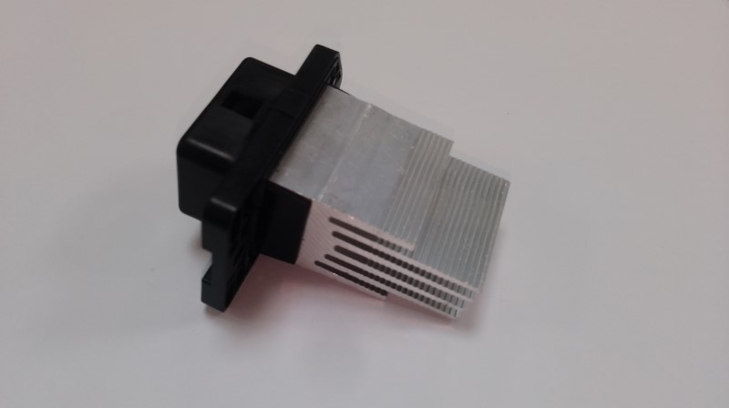 Сопротивление печки /2190 FL Гранта / черный