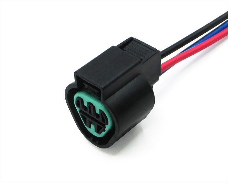 Разъем PB62503027 (3pin) 3-x конт. ДХО, ПТФ, электрокорректора фар, боковых повторителей поворота Hyundai, Kia