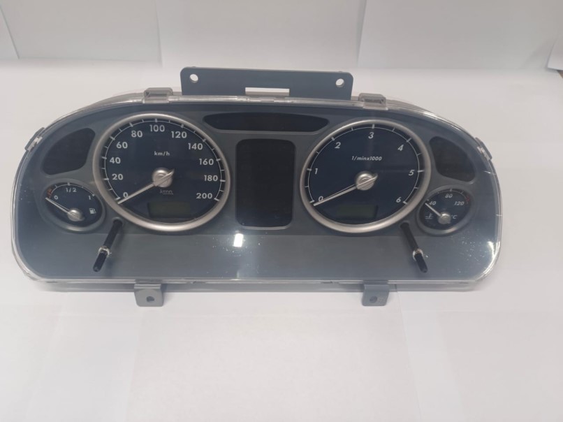 Комбинация приборов /Г-3302, 3110, 2217/ (универсальная)