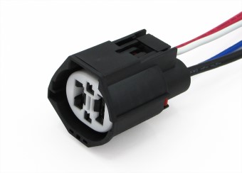 Разъем 7283849790 (4pin) 4 контакта к вентилятору радиат.охлажд.двигателя для Ford, Mazda, Volvo, к генератору для Ford.