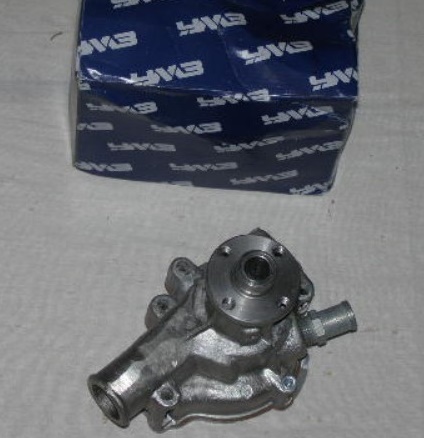 Помпа /УАЗ дв. 421/ (100 л.с.)